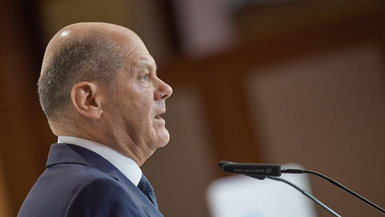  Scholz: Polonya öylece geçiştiremez