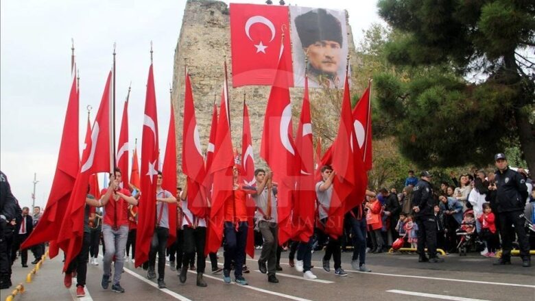  Cumhuriyet Bayramı’nın 100.yılı büyük bir coşkuyla kutlanıyor