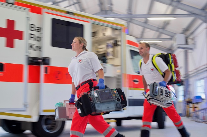  Hamburg Billstedt’te; Sağlık görevlisi görevi başındayken dövüldü