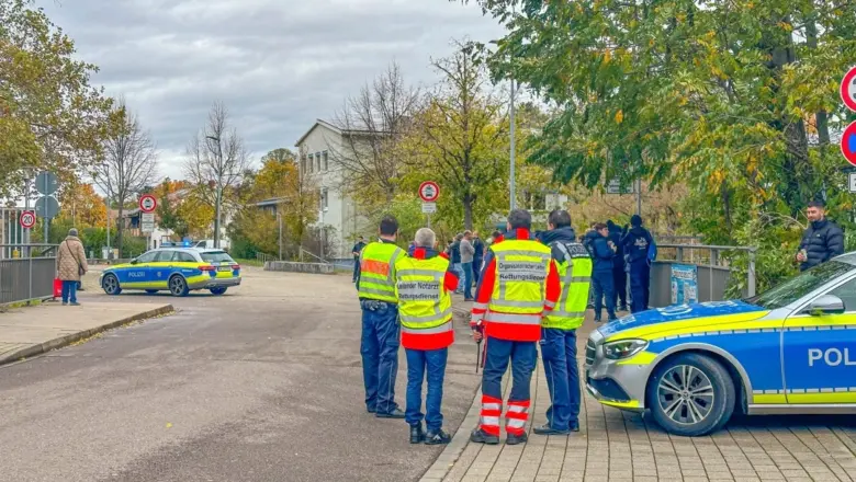  Offenburg’da tutuklama: 15 yaşındaki çocuk sınıf arkadaşını başından vurarak öldürdü