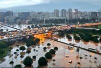İzmir’de yağış felaketi
