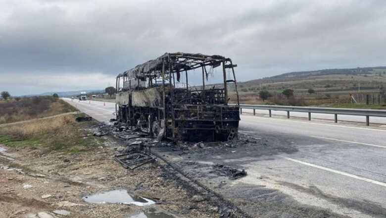  Yolcu otobüsü yanarak kullanılamaz hale geldi