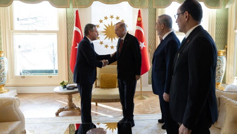  Cumhurbaşkanı Recep Tayyip Erdoğan İstanbul’da ABD Dışişleri Bakanı Antony Blinken’la bir araya geldi