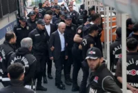 Özel’den Sert Tepki: “Kimse Bize O Görüntüleri Bir Daha Yaşatamayacak!”