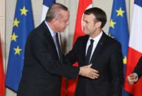 Türkiye-Fransa Yakınlaşması Atina’yı Endişelendiriyor: “Kıbrıs Bile Bize Sırtını Dönebilir”