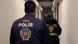 OnlyFans gelirlerini akladıkları iddiasıyla 17 kişi tutuklandı.